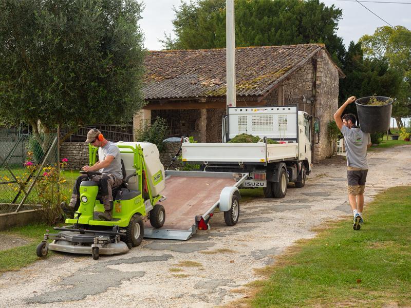 Tout savoir sur les métiers d’entretien des espaces verts