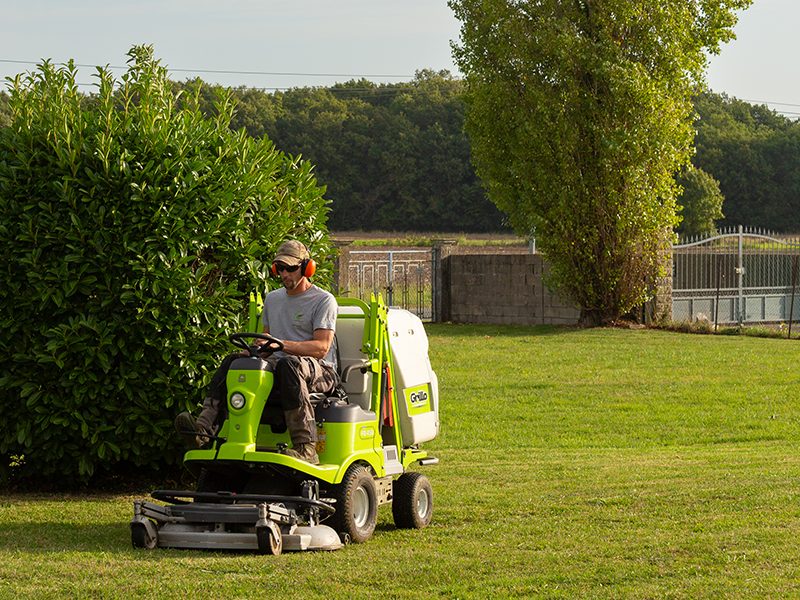 Les avantages des services à la personne pour entretenir son jardin