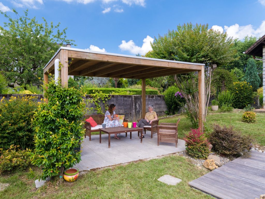 pergola autoportante bois terrasse paysagiste Royan